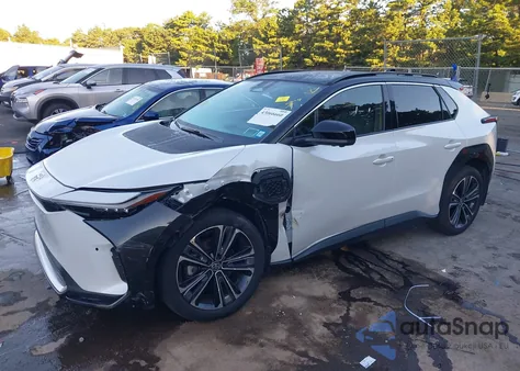 2024 Toyota Bz4X Limited из США, поврежденный, VIN JTMABACA9RA071536